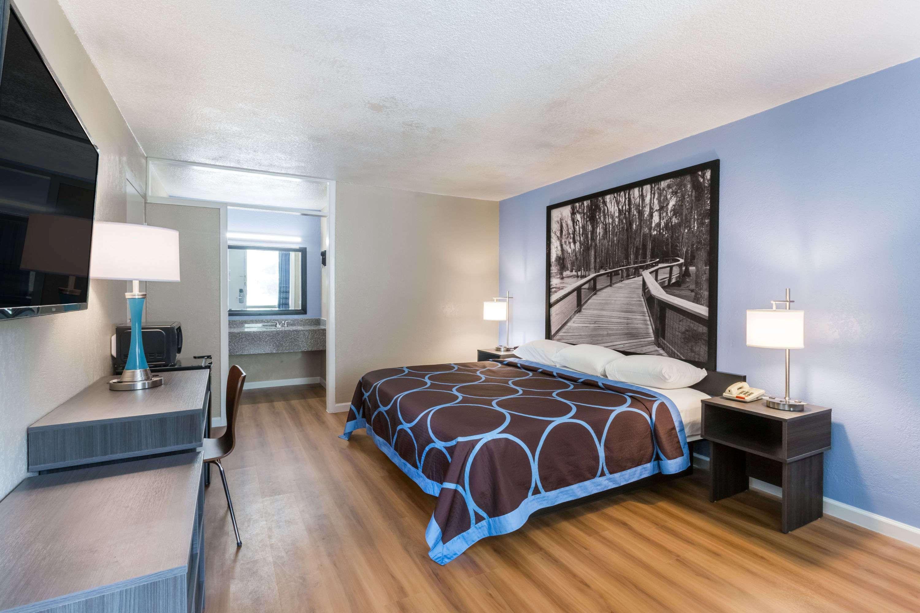 Super 8 By Wyndham Hardeeville - Savannah North Dış mekan fotoğraf